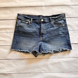 Gap high waist frayed hem denim jean short size 30 / size 10